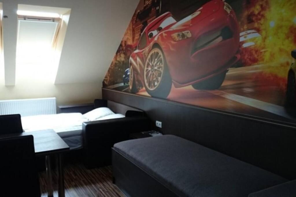 Corvin Apartman Gyula Esterno foto